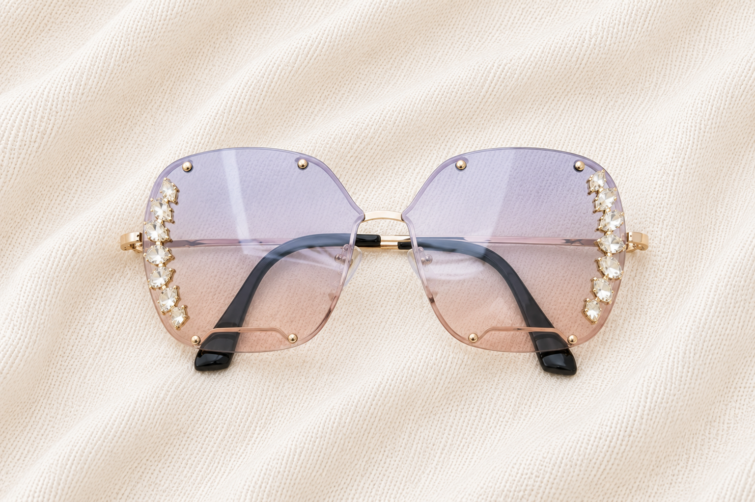 Hombre Oversized Rhinestone Sunglasses