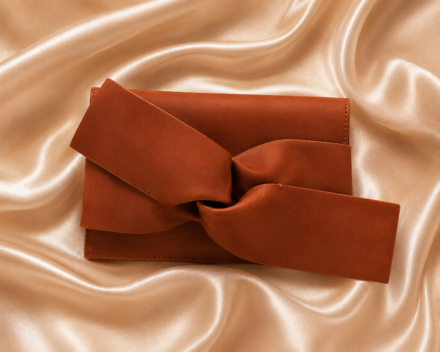 Fashion Bow Bifold Clutch